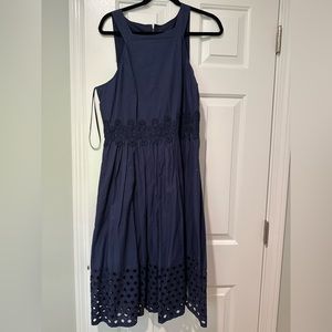 Vince camuto nwt navy sleeveless dress